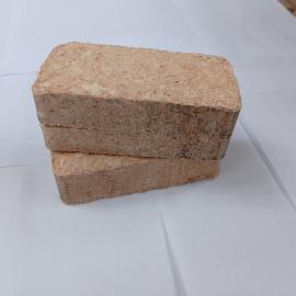 Brikete 70 x 400 x 430 | Gorivo, briketi | JAPEDA SUNRISE s.r.o.