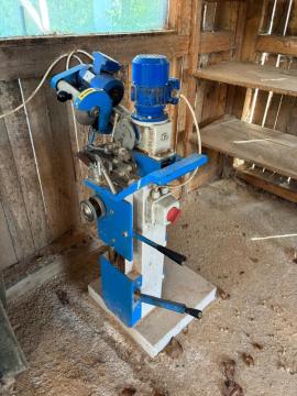 Kutna kružna pila Walter  |  Tehnika za pilanje | Мašine za obradu drveta | Drekos Made s.r.o